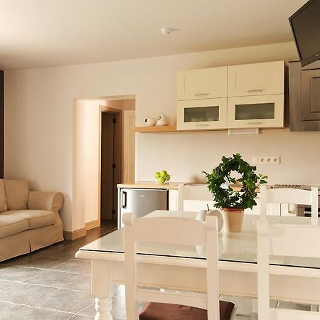 B&B De Fruithoeve Hoeselt Bilik gambar